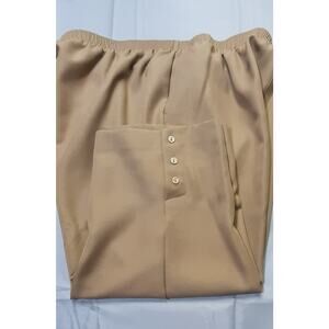 Alfred Dunner Woman Tan Capri Pants l Size: 22W